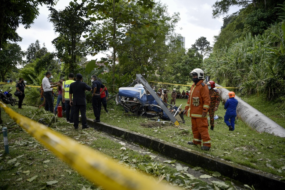 Heli crash victim Mohd Irfan Fikri laid to rest