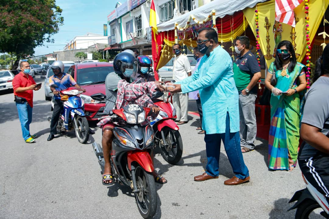 Rumah terbuka Deepavali DUN Sentosa konsep pandu lalu meriah