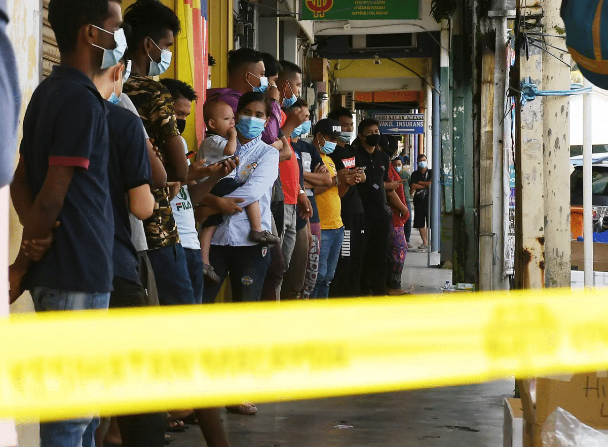 Medan 88 EMCO: Three more residents surrender today