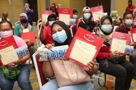 பத்தாங் காலி தொகுதியில் வர்த்தக வாகன லைசென்ஸ் உதவித் திட்டம் அமல்