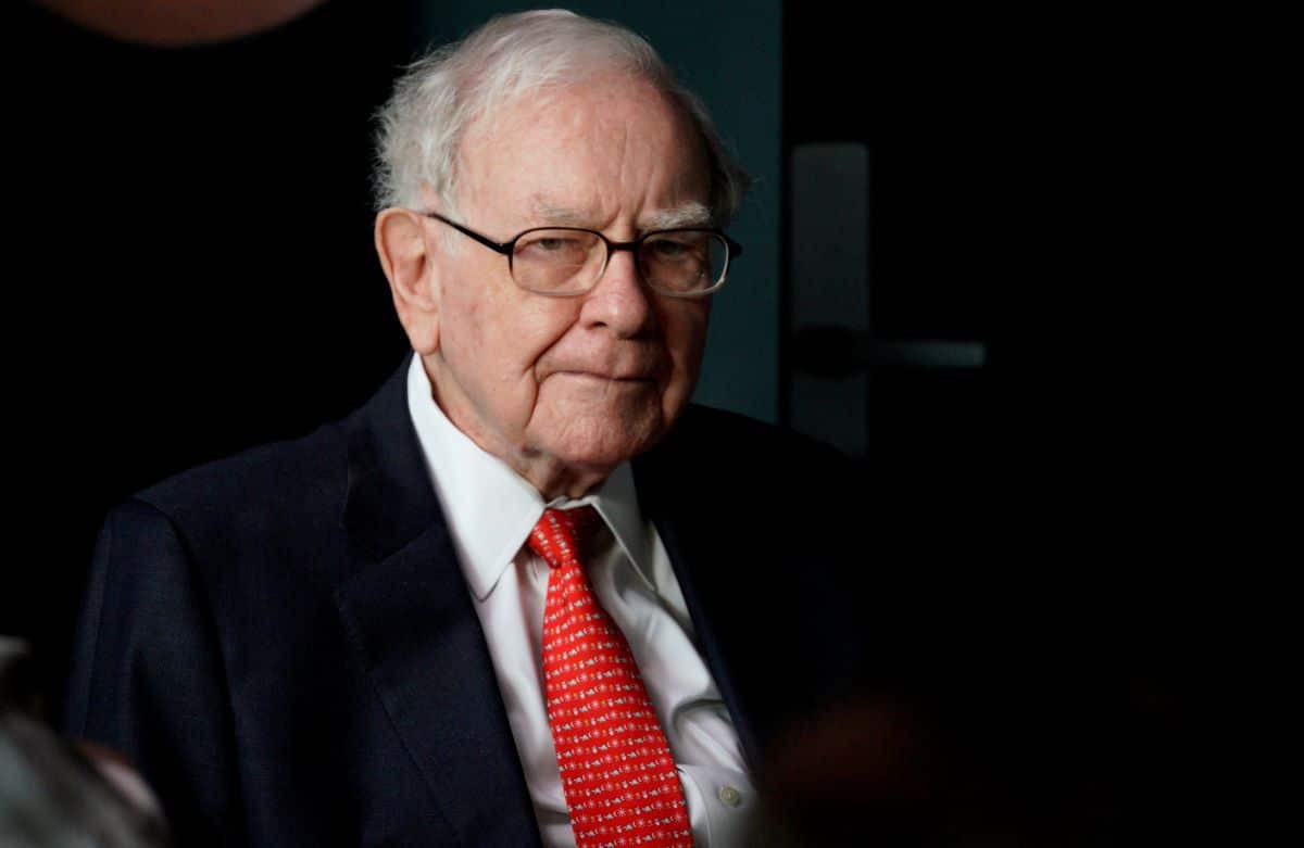 Buffett's Berkshire bets on Big Pharma, invests in four drugmakers