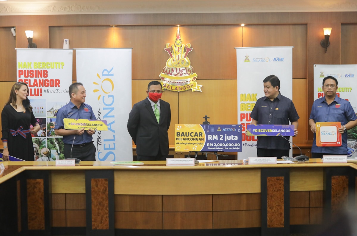 3,000 petugas barisan hadapan bakal terima baucar pelancongan RM200
