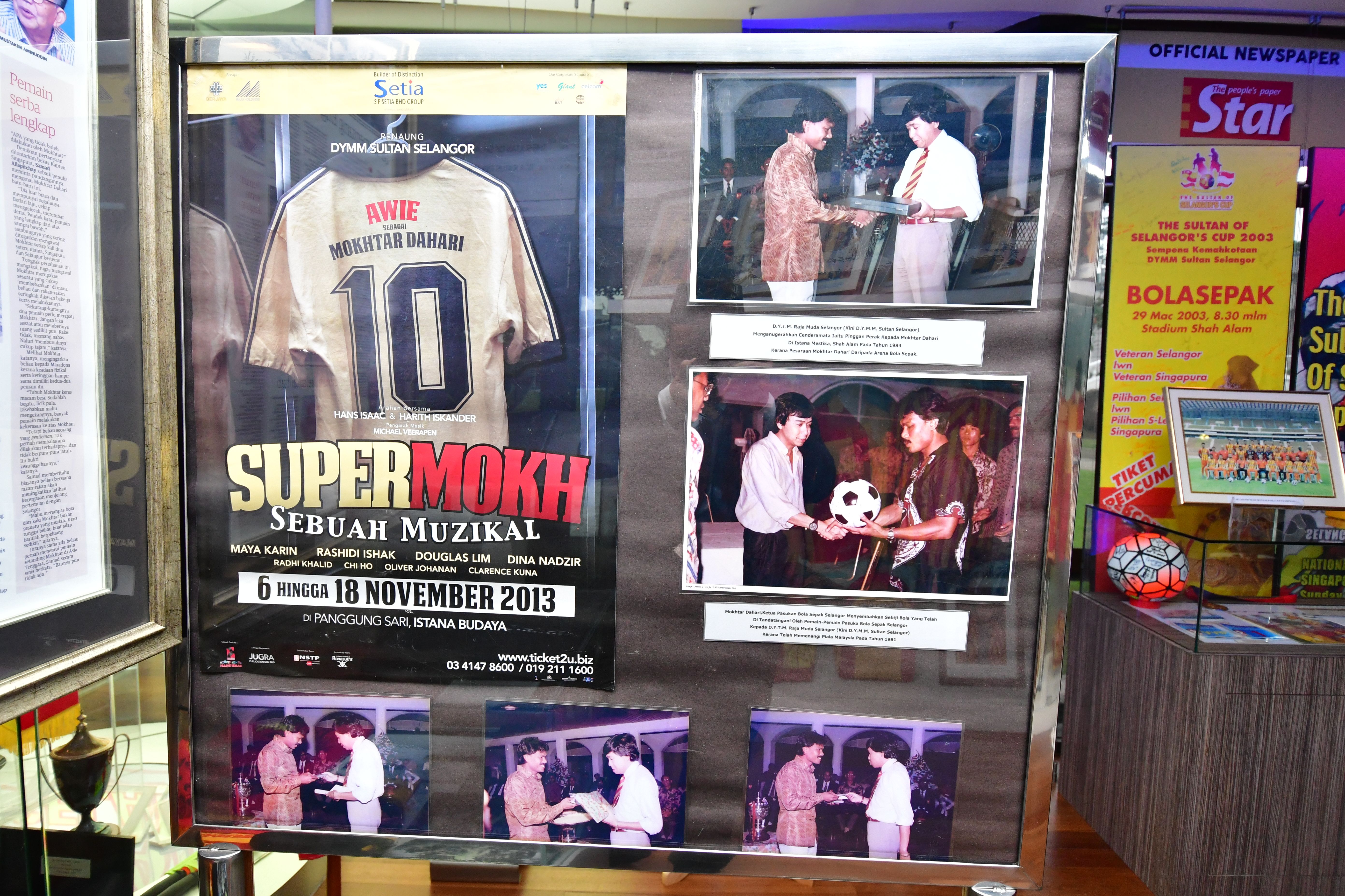 DYMM Sultan Selangor abadi jersi hadiah Super Mokh di galeri