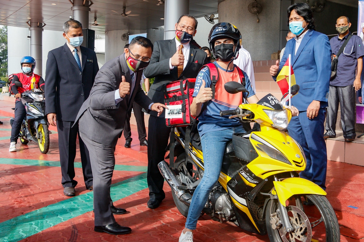 Selangor terus bantu rakyat, pastikan tiada tercicir - MB