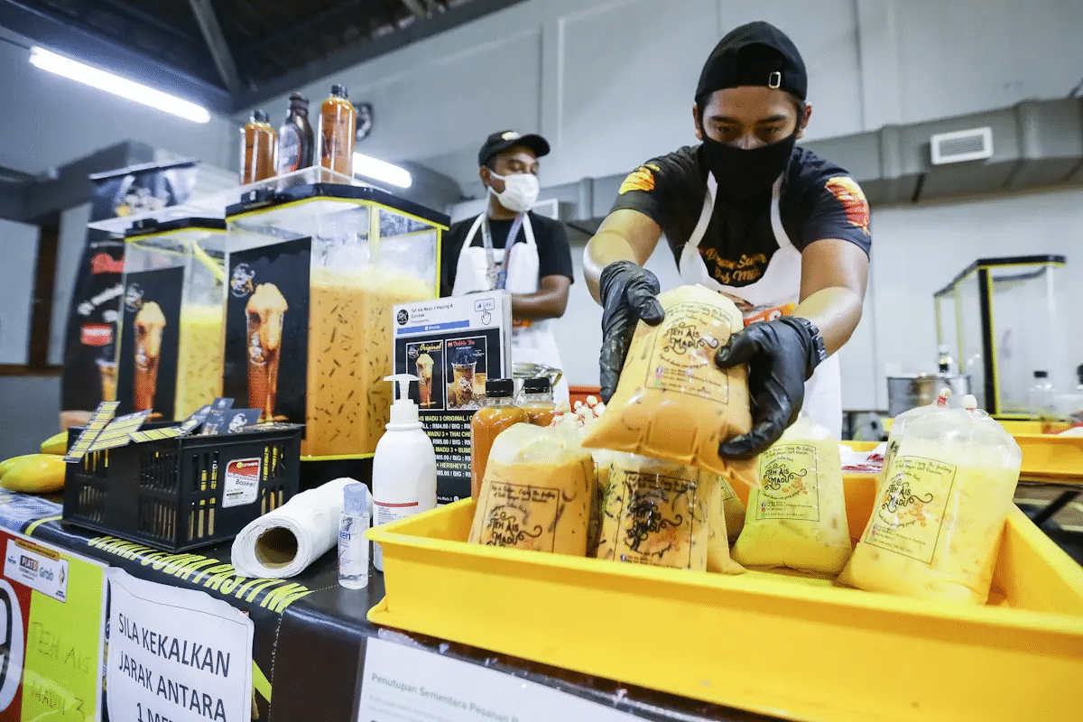 U-PLATS Expand helps entrepreneurs market goods internationally