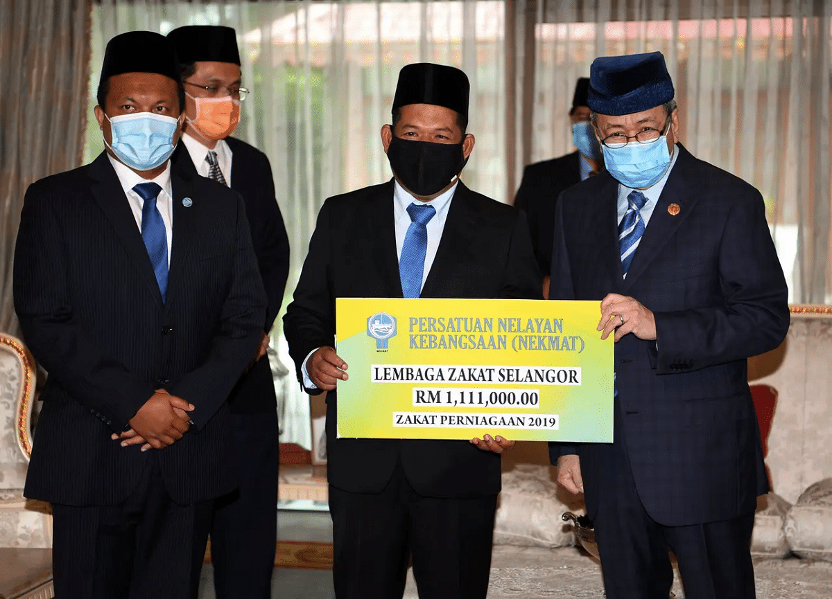 Selangor Sultan receives RM9.8 mln in business tithe