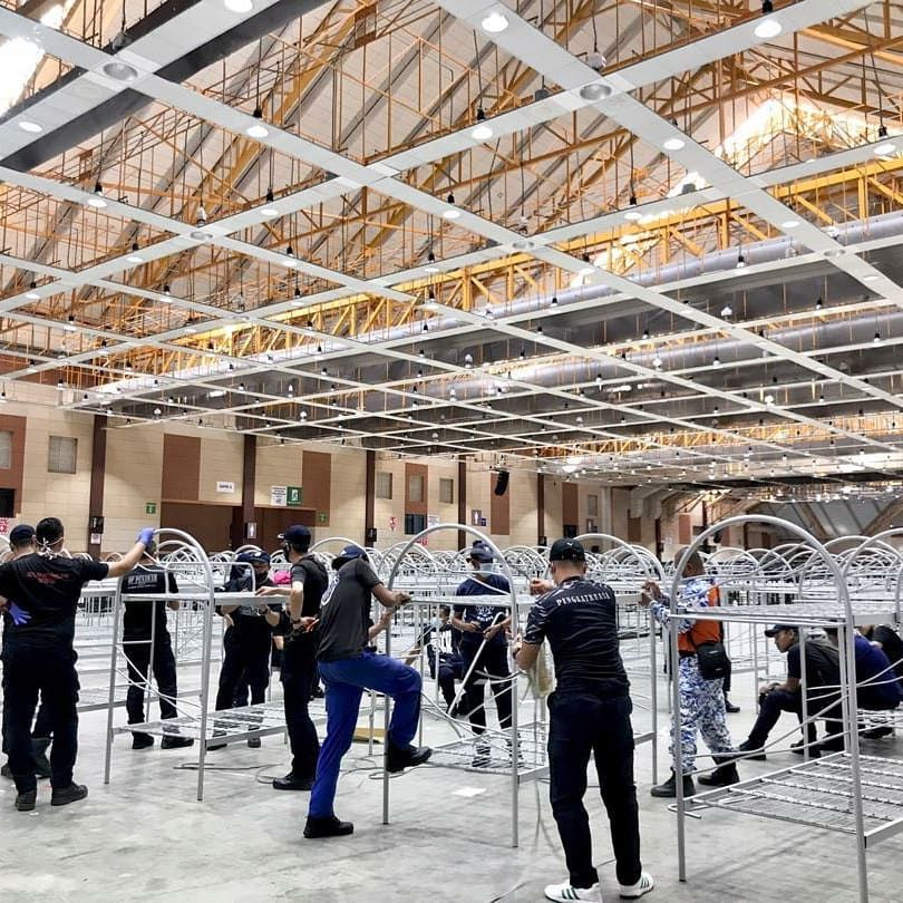 雪地方政府协力装设  方舱医院2.0增两千床位