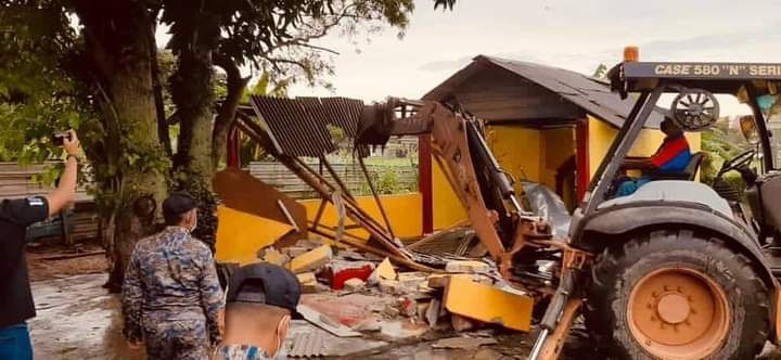 ஆலய உடைப்பு விவகாரத்தில் கெடா மந்திரி புசாரின் பொறுப்பற்ற பேச்சு- பக்கத்தான் ஹராப்பான் இளைஞர் பிரிவுத் தலைவர் நிக் நஸ்மி கண்டனம்