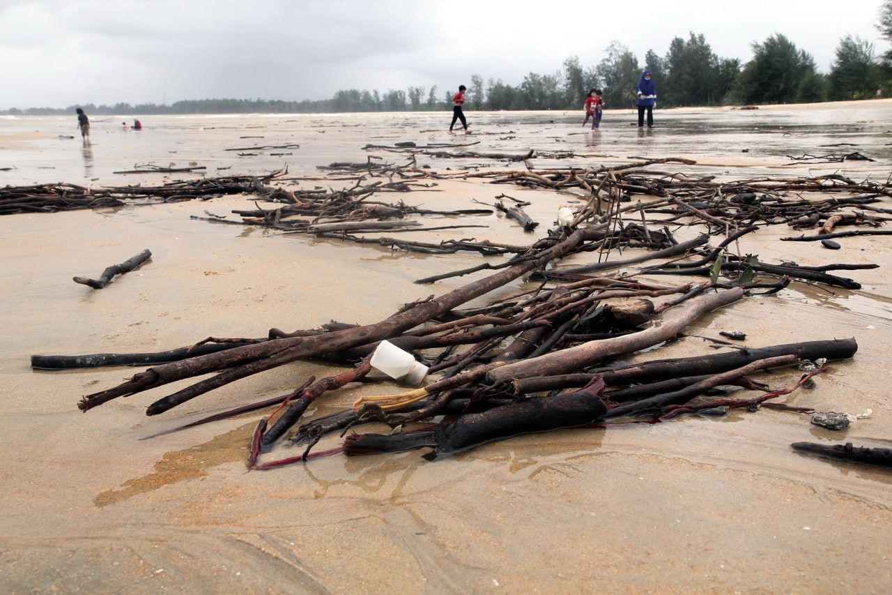 Jangan himpun di pantai lihat air pasang besar - polis