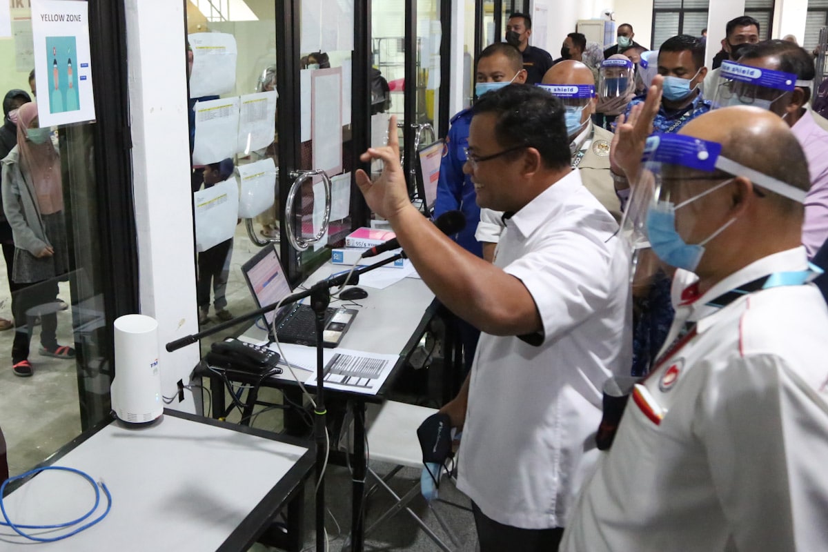 Selangor sedia tempatkan 100 staf di pusat penilaian Covid-19
