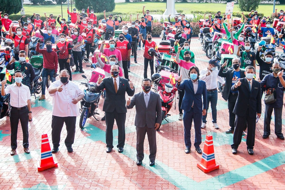 凯鲁丁：3800电召骑士 受惠于报考摩托驾照计划