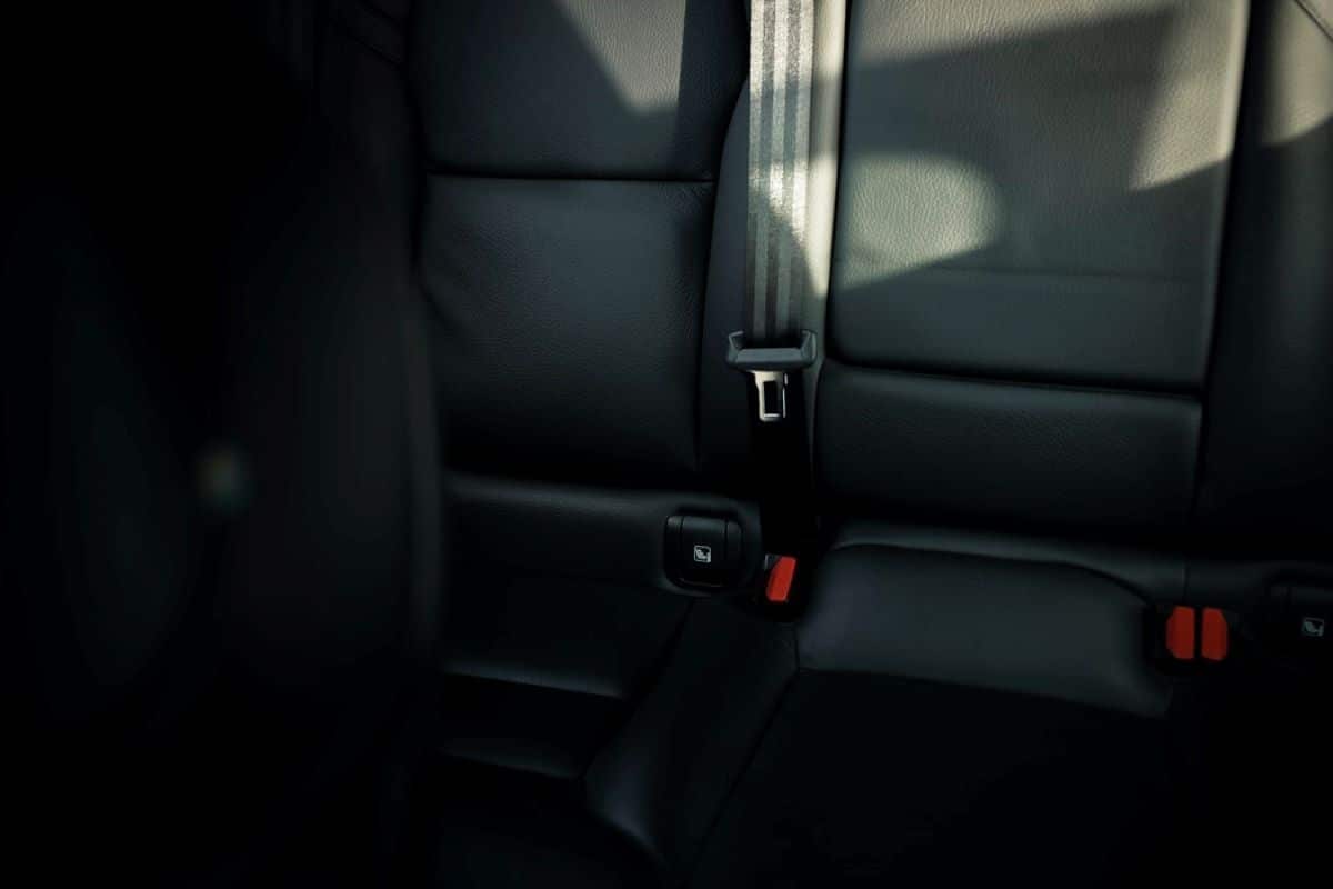Police deny issuing RM300, RM600 summonses for rear seatbelt offences