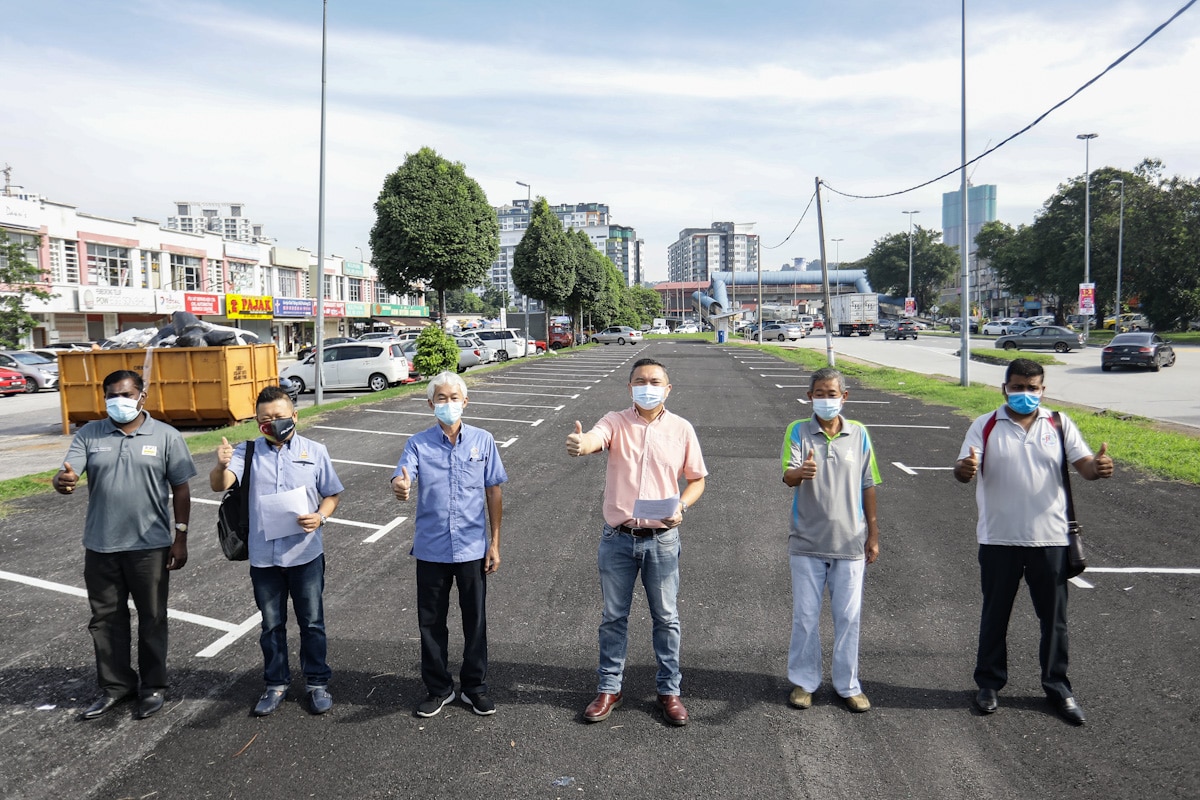 Klinik Kesihatan Batu 14 Puchong visitors enjoy new parking area