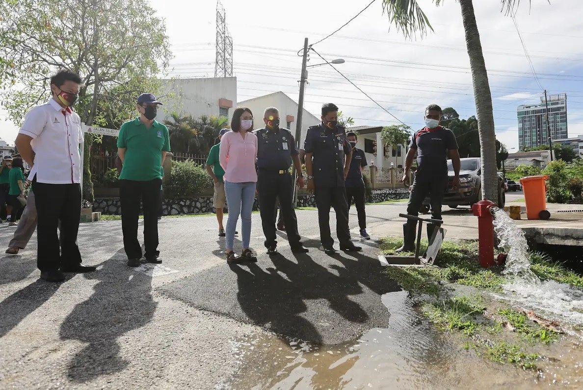 嘉玛丽雅拨款9000令吉  灵市SS4D装2消防栓