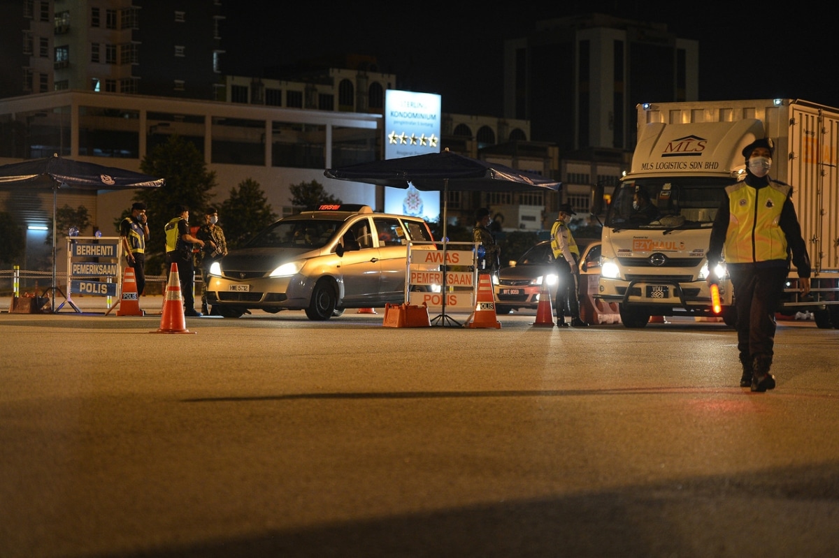 Interstate travel allowed for work, medical, educational purposes only from Monday to Thursday