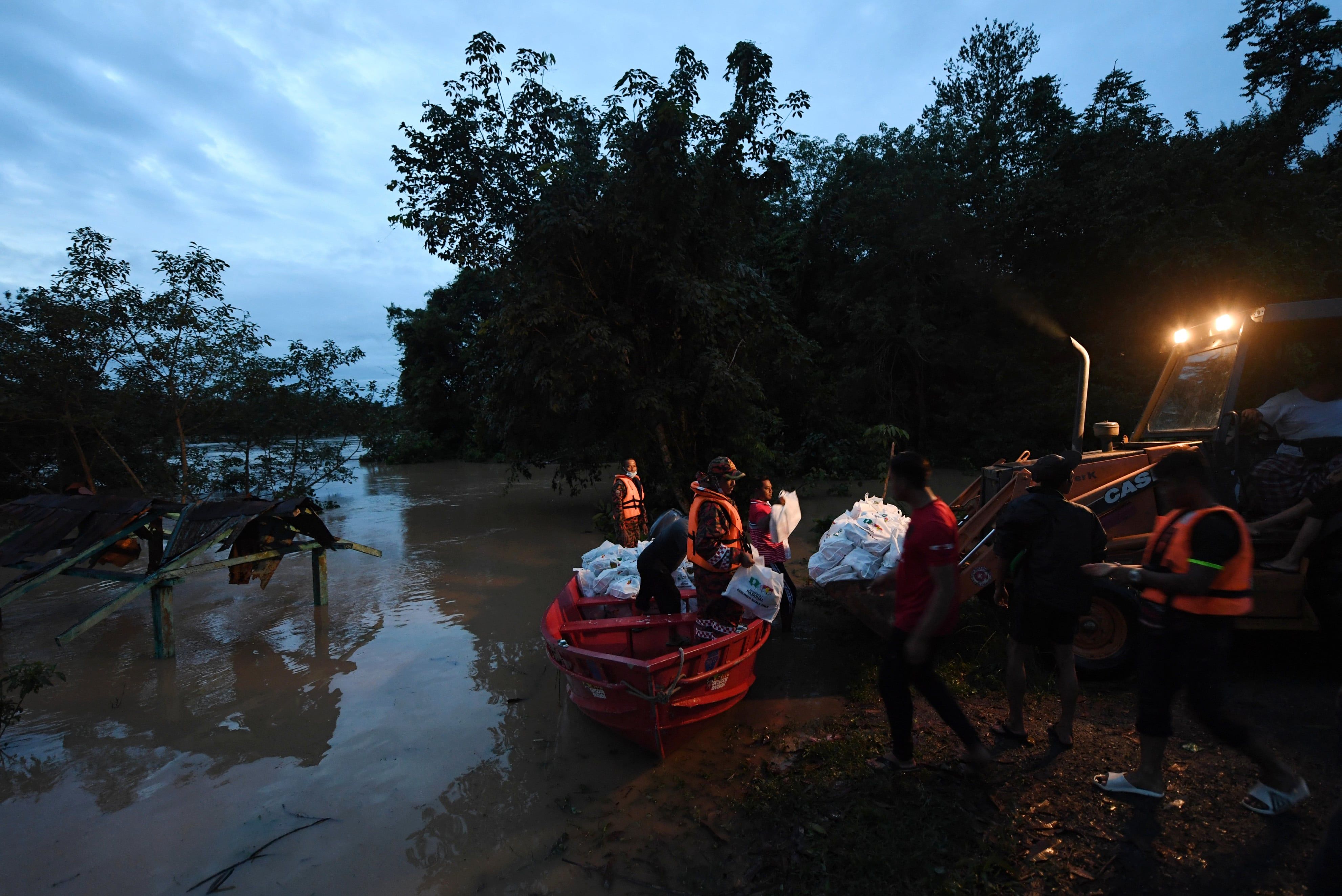 Banjir di empat negeri makin teruk, mangsa dipindah ke PPS meningkat