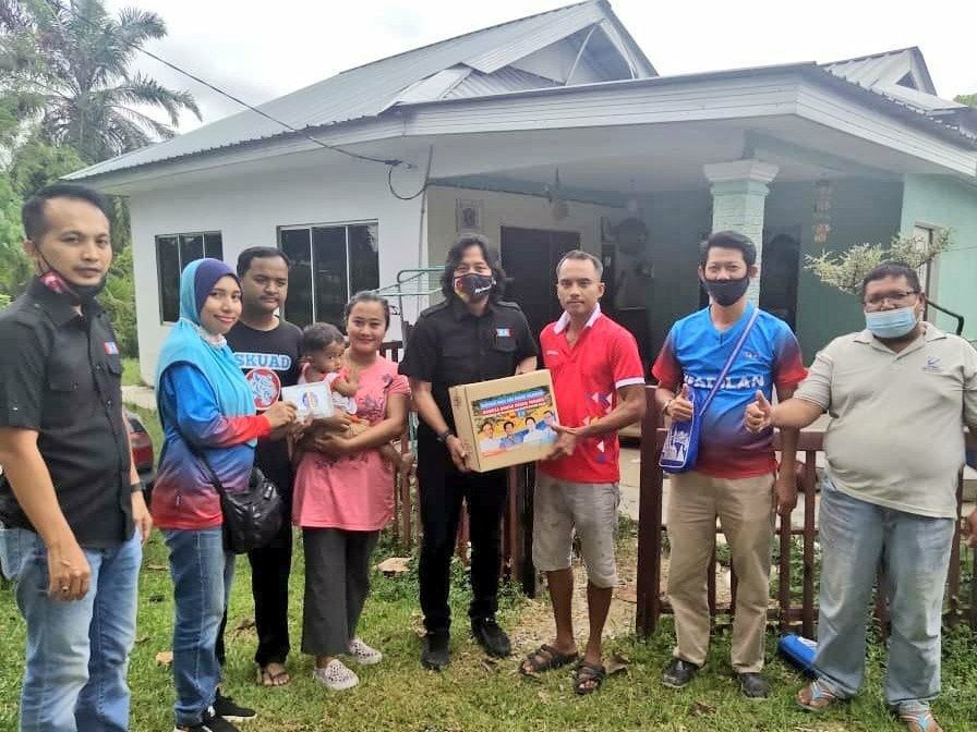 DUN Kota Anggerik, AMK Selangor bantu mangsa bah Pahang