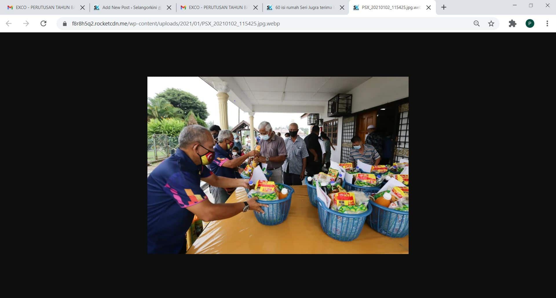 தஞ்சோங் சிப்பாட் தொகுதிக்கு - 2,000 உணவுக் கூடைகள்