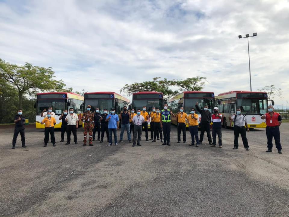 Lima Bas Smart Selangor ke Maeps, mudahkan urusan pesakit Covid-19