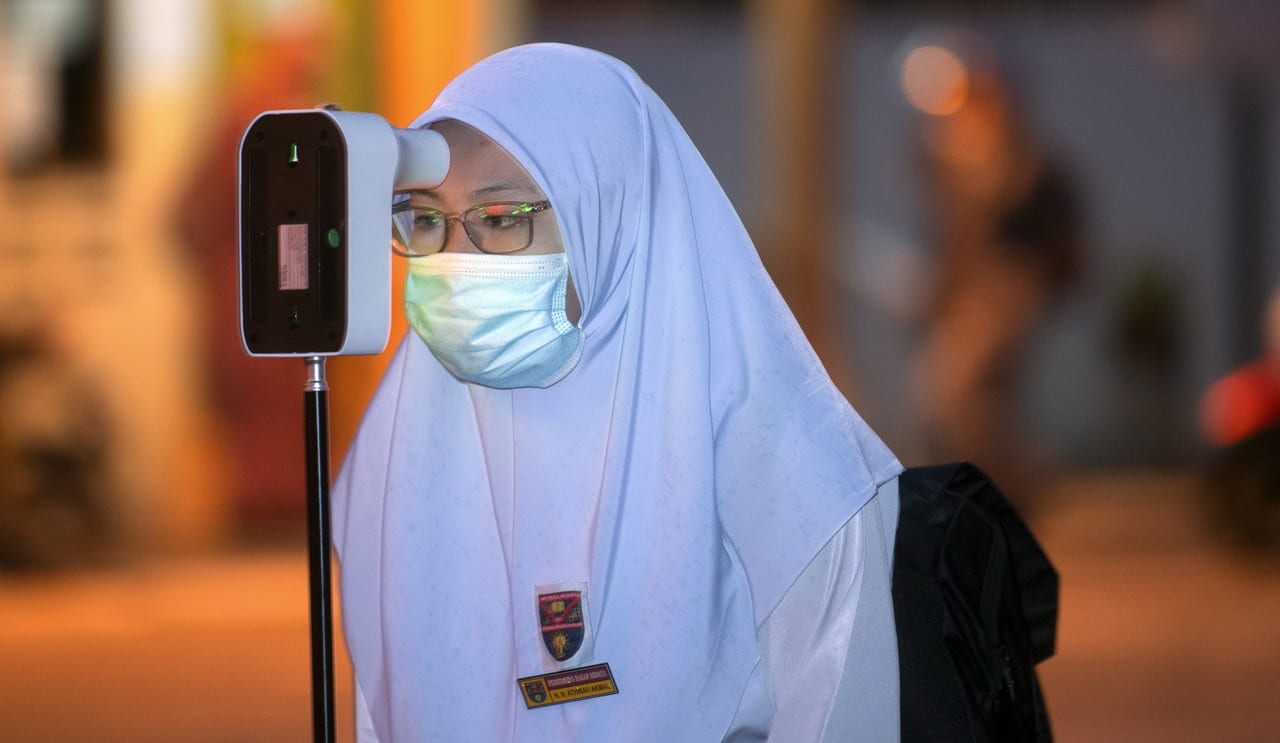 Pembangkang cadang pelajar sekolah tidak perlu pakaian seragam tahun ini