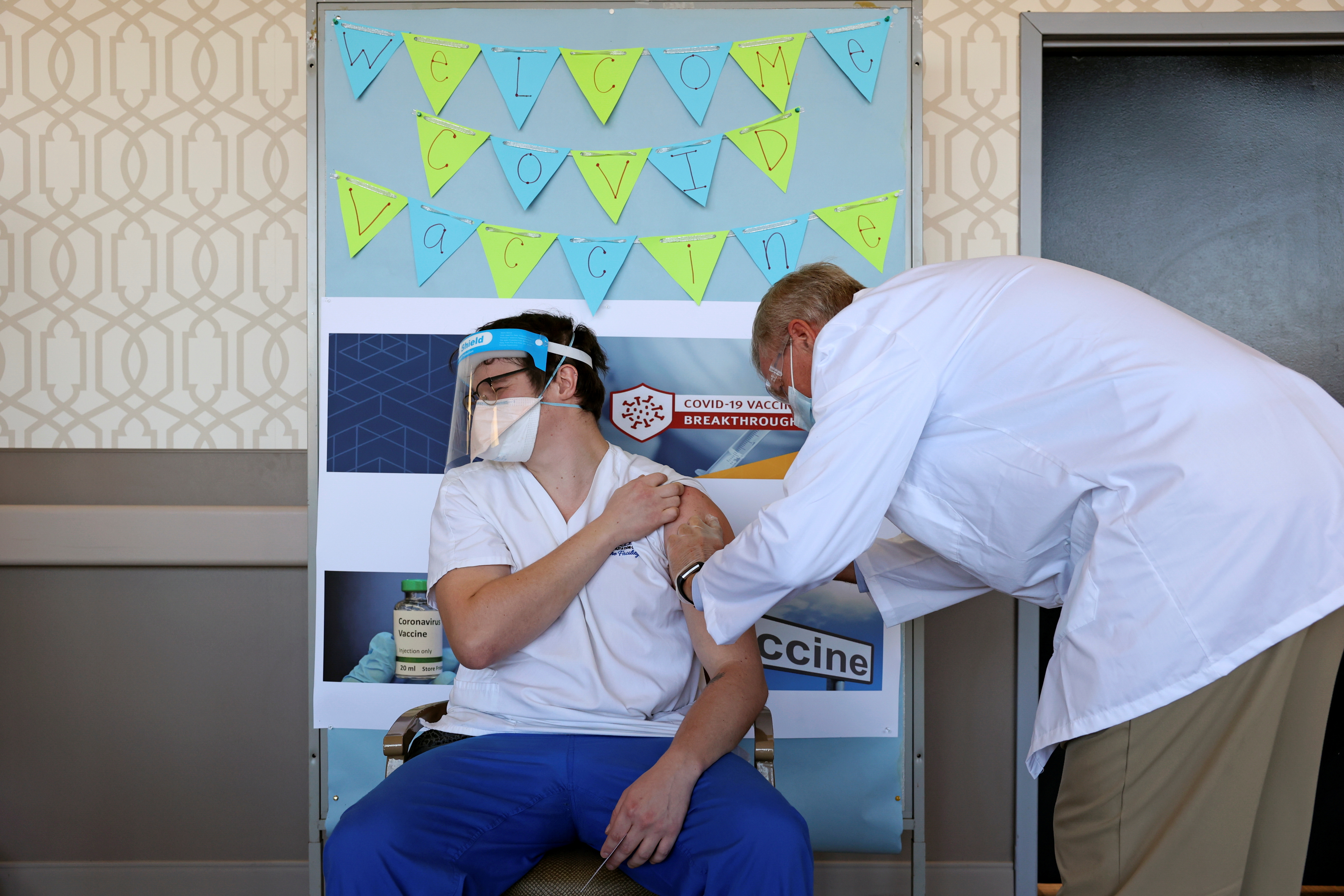 About 10 pct of people worldwide do not have immunity after vaccination — Russian official