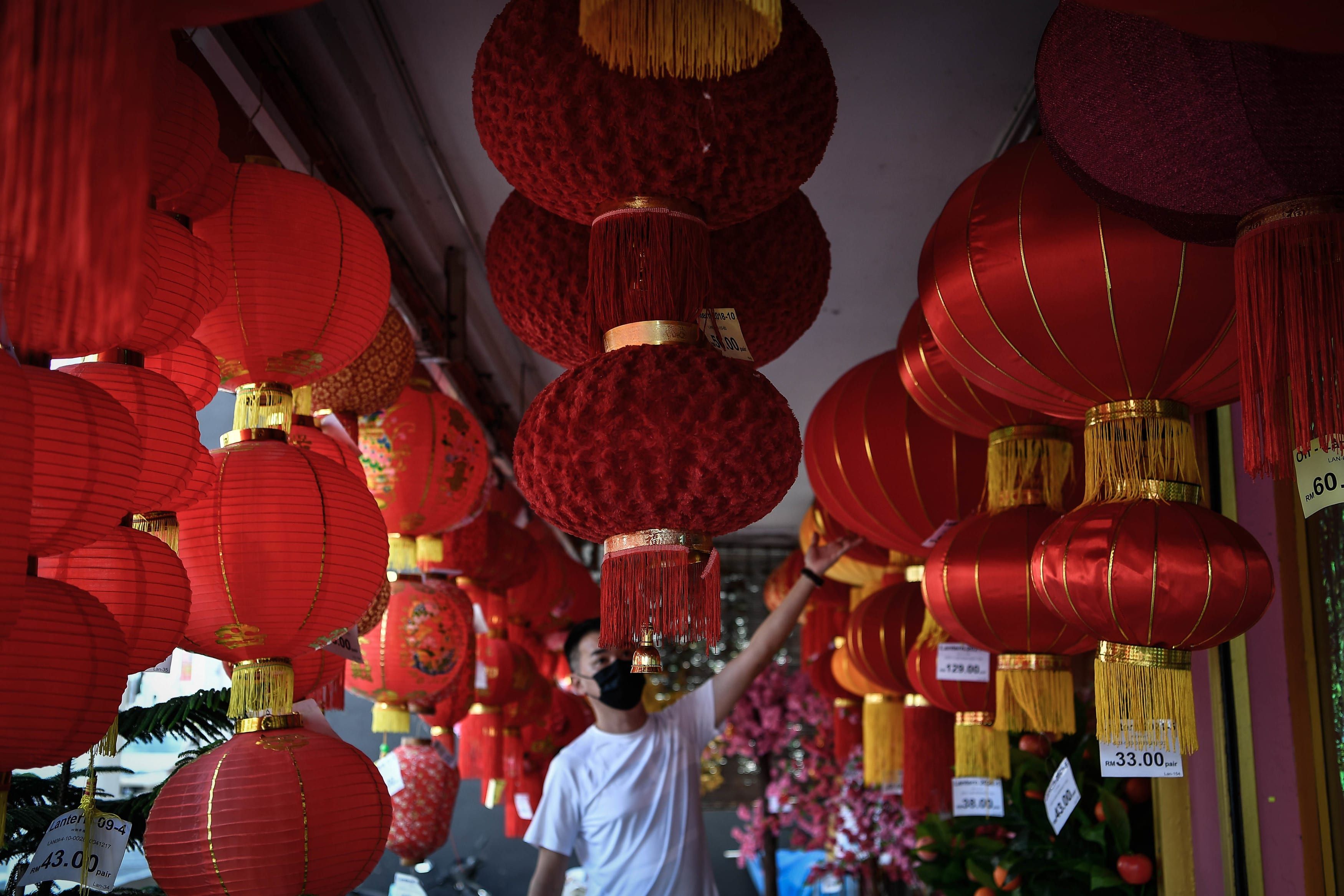 政府延长行管令2周　  民众禁跨州回乡过年