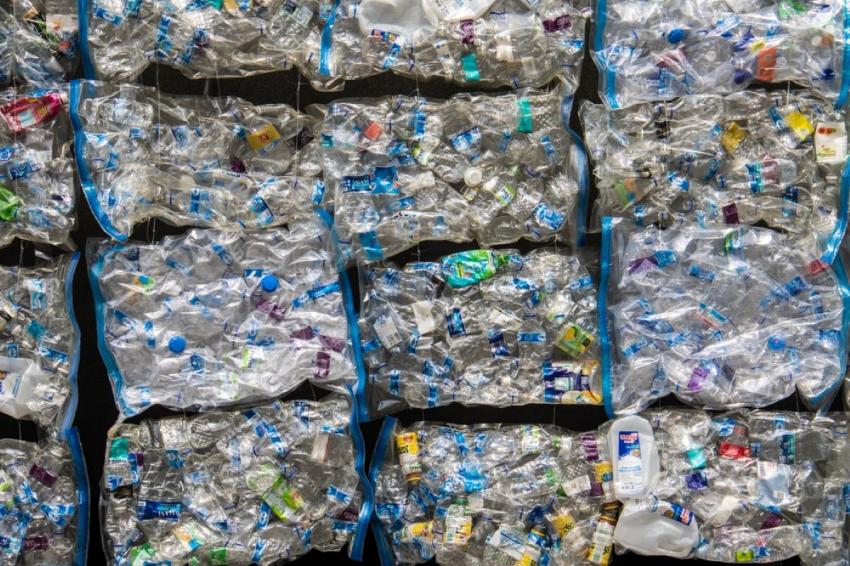 Tons of plastic waste from Covid-19 now in our oceans – Study