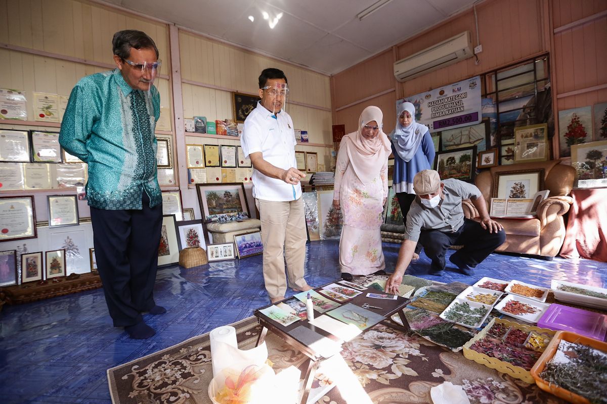 Kampung tradisi nikmati pembangunan, kekal nilai budaya
