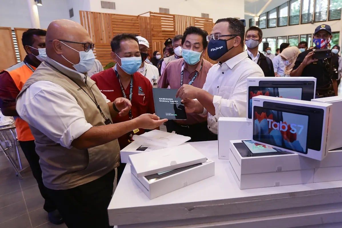 沙登冠病前线人员托儿所  大臣：下周一起投入服务