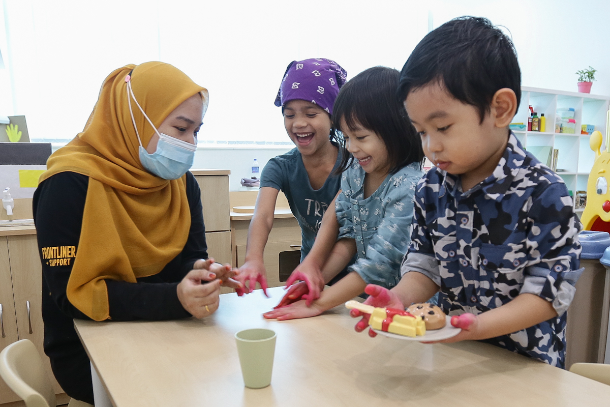 Peluang 50 ibu sertai bengkel asuh anak percuma di Pustaka Raja Tun Uda esok