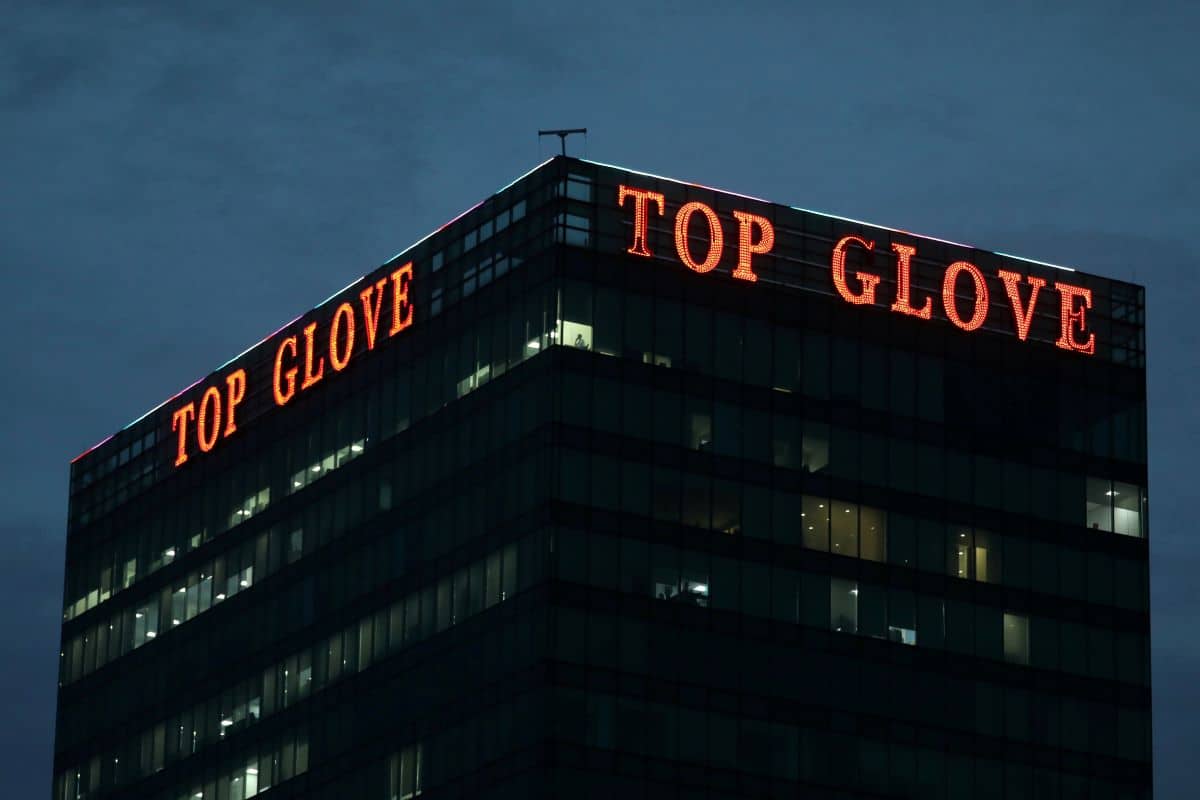 Top Glove sinks into the red with RM130.5 mln net loss in 3Q