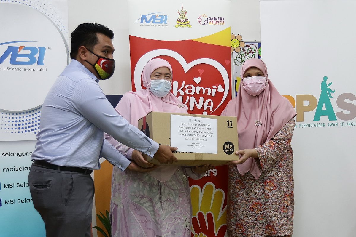 PPAS sumbang 1,200 buku untuk kegunaan 12 pusat jagaan