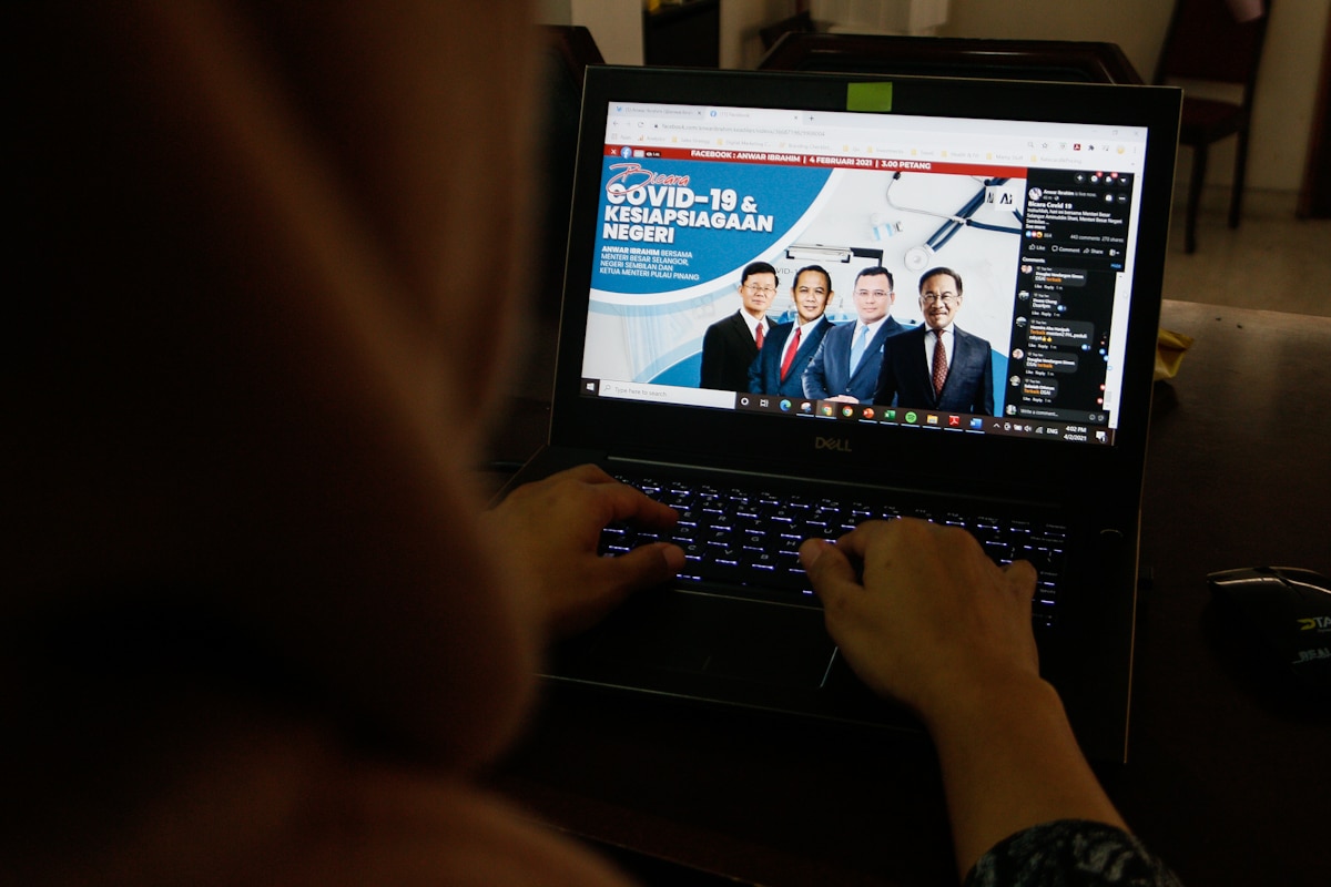 State govts continue to help people, not make mere announcements — Anwar