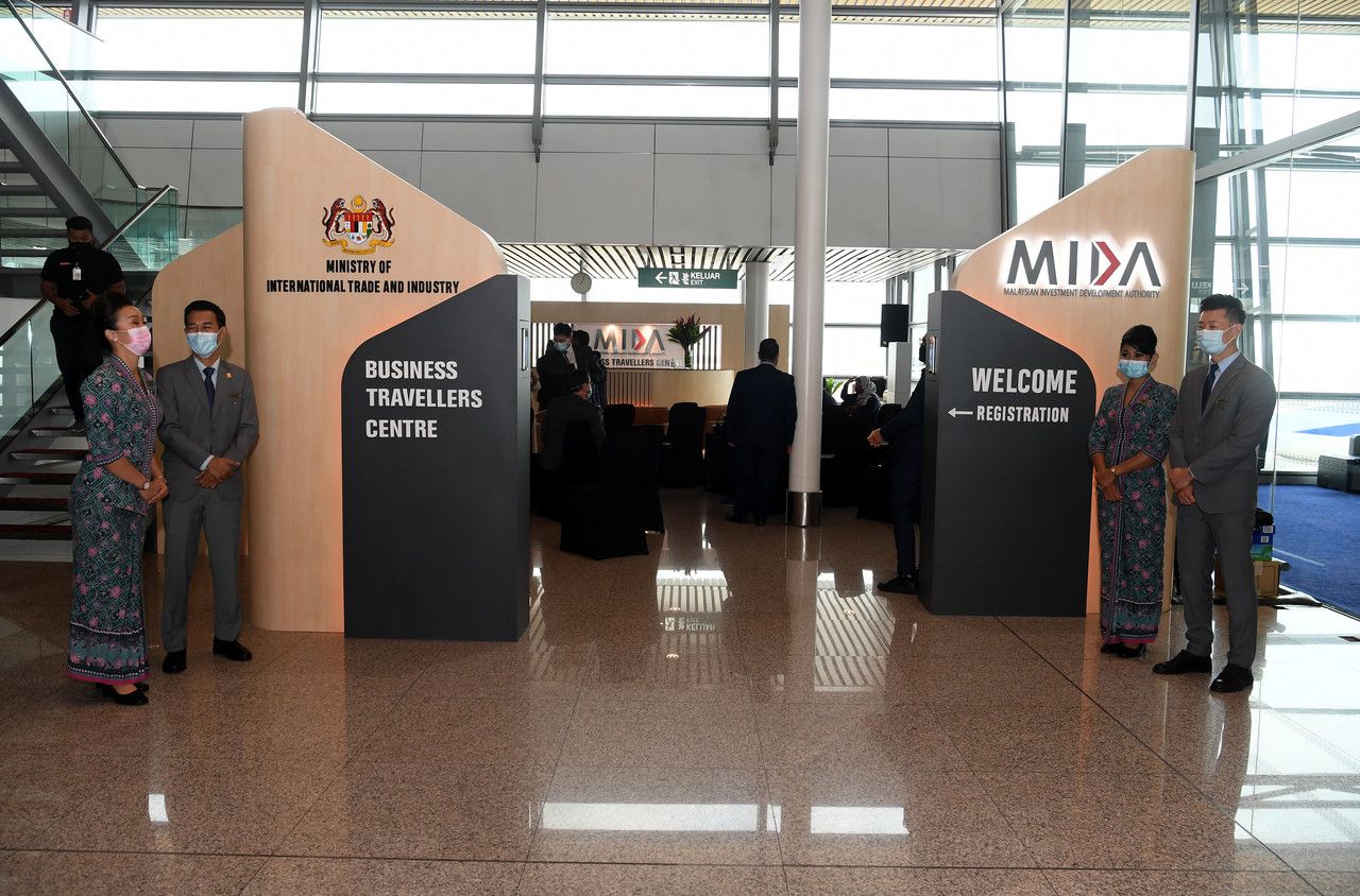 入境柔佛国际关卡旅客 须提前7天申请及进行PCR检测