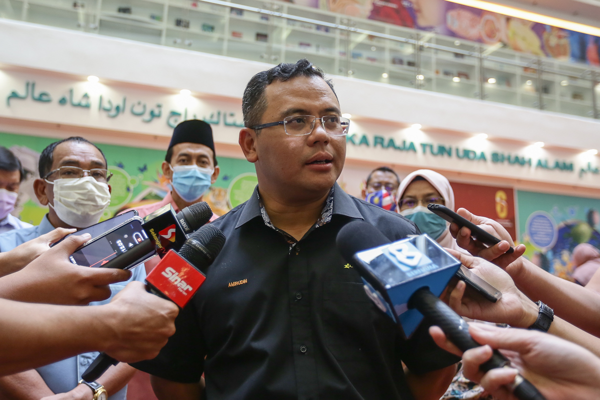 Selangor looks into budget review, help affected groups