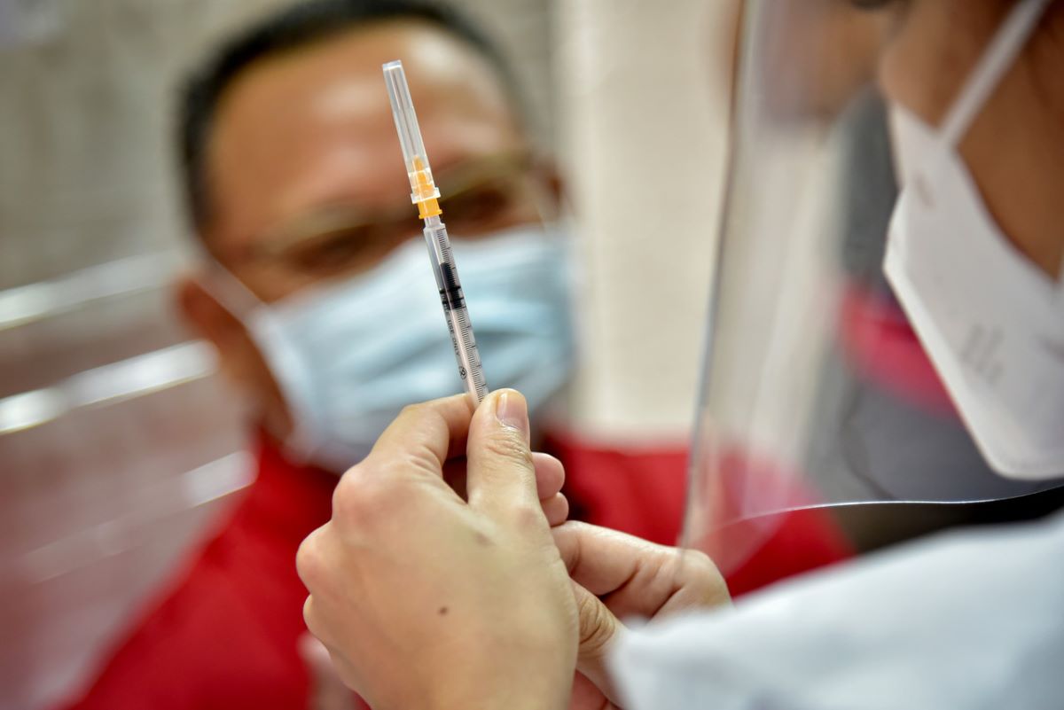 Over 17 mln of Malaysia’s adult population fully vaccinated as of Saturday