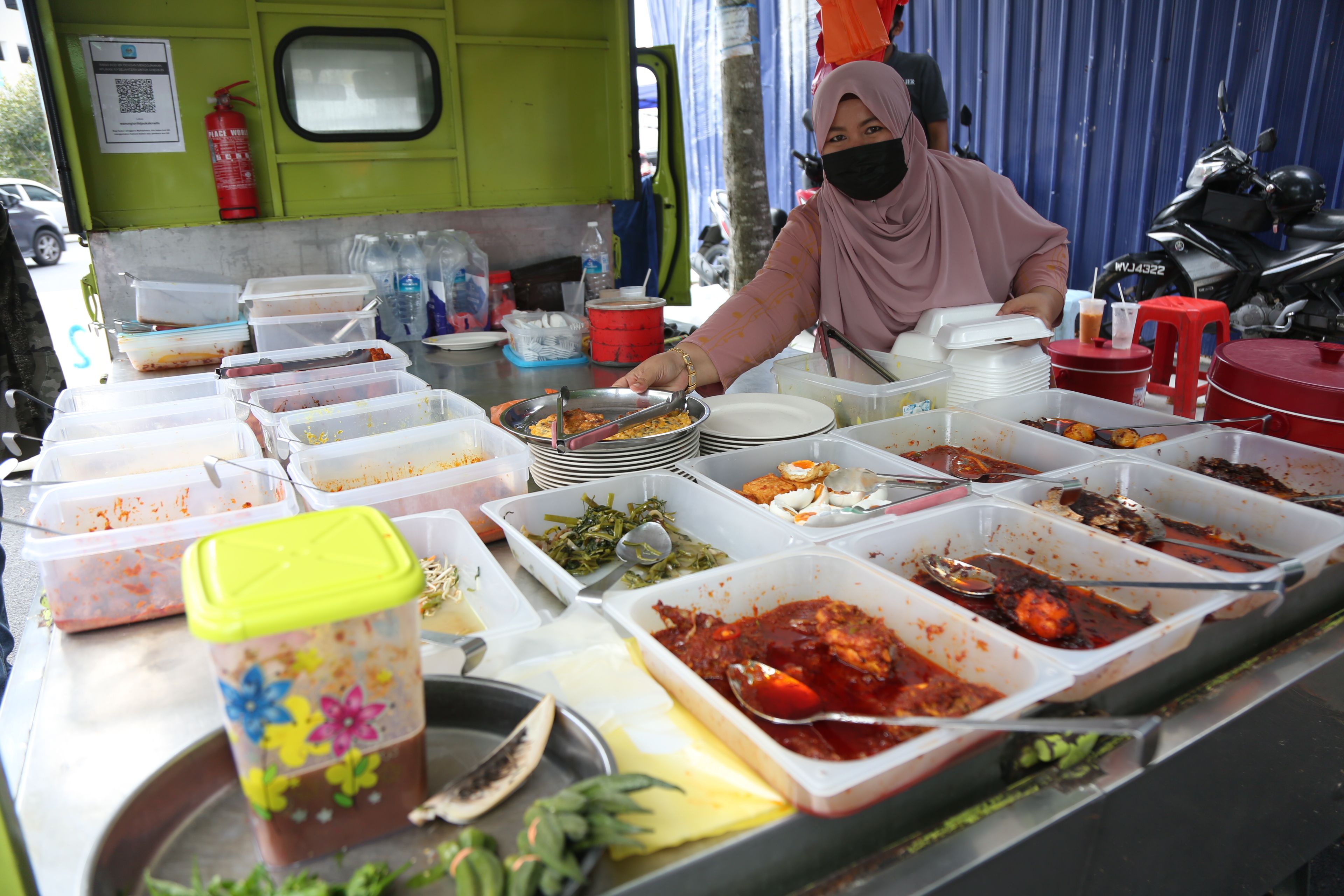 Gigih berniaga, hajat asnaf tunai zakat termakbul