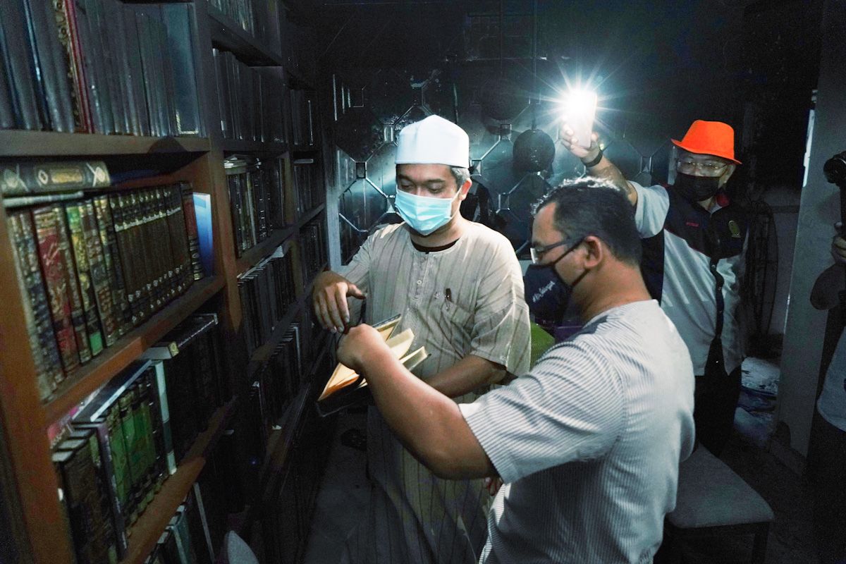 MB ziarah ustaz Fauwaz, hulur sumbangan peribadi