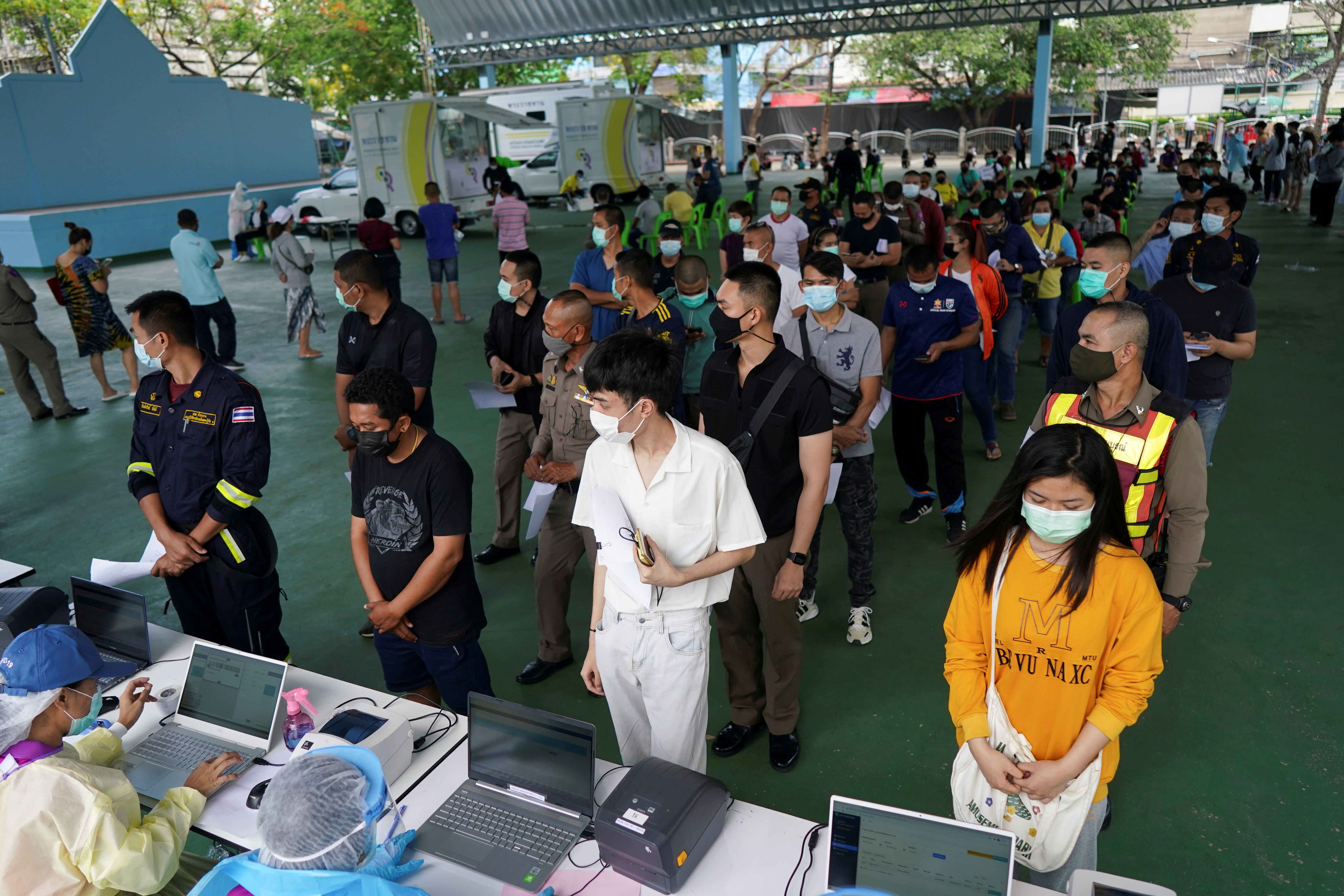 Kes harian baharu Covid-19, kematian di Thailand catat rekod tertinggi