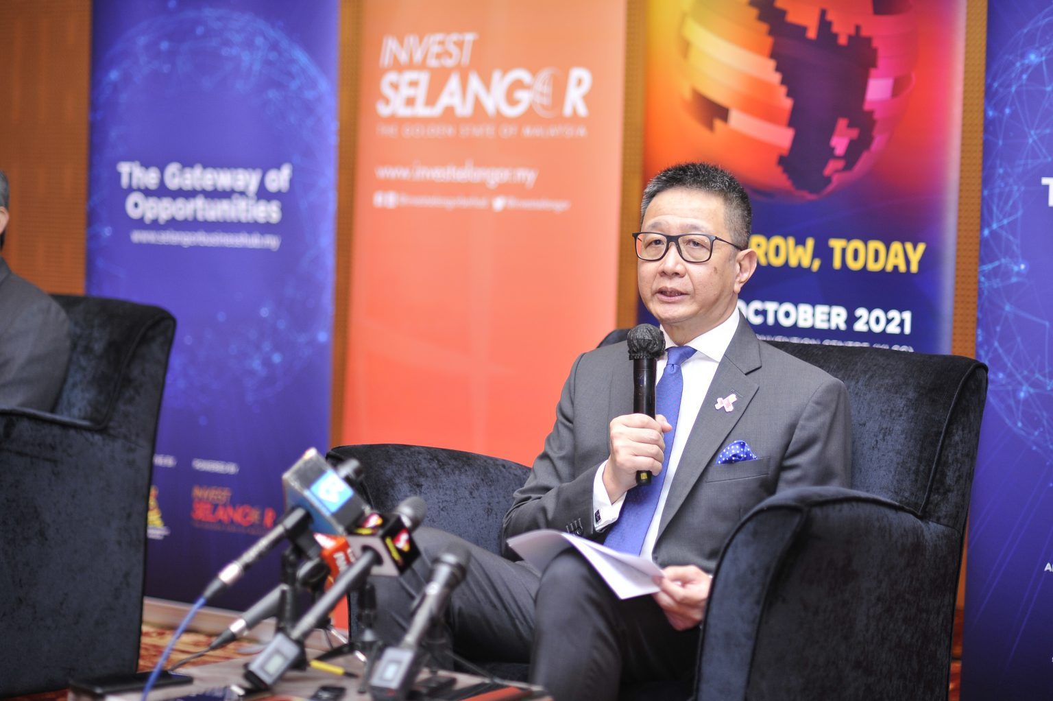 东铁南线后续经济价值高 邓章钦：州政府坚持立场