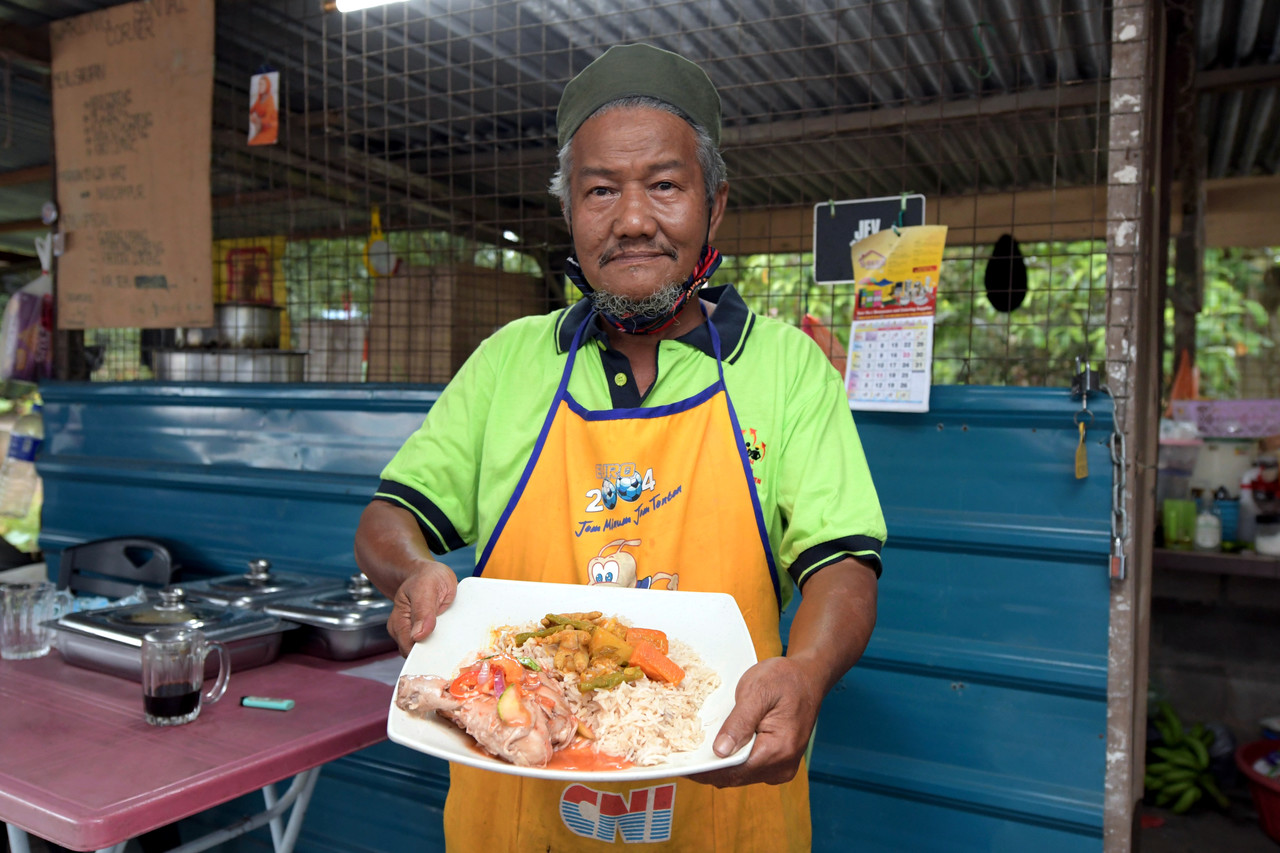 Kian dilupakan, nasi gaul menu tradisi langka