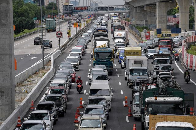 5月连假：南北大道预测单日200万车流上路 民众受促事先规划行程
