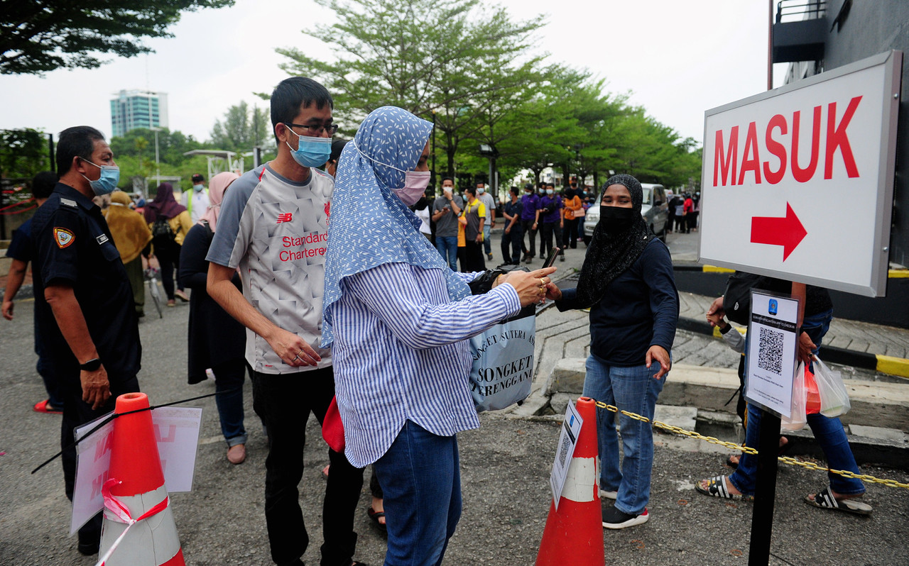 MPKj giat usaha tingkat kesedaran penjaja, pengusaha restoran pakai pelitup muka