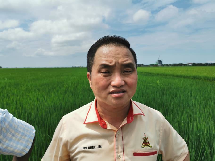 Premis DUN Sekinchan termasuk warung kini berurus niaga tanpa tunai