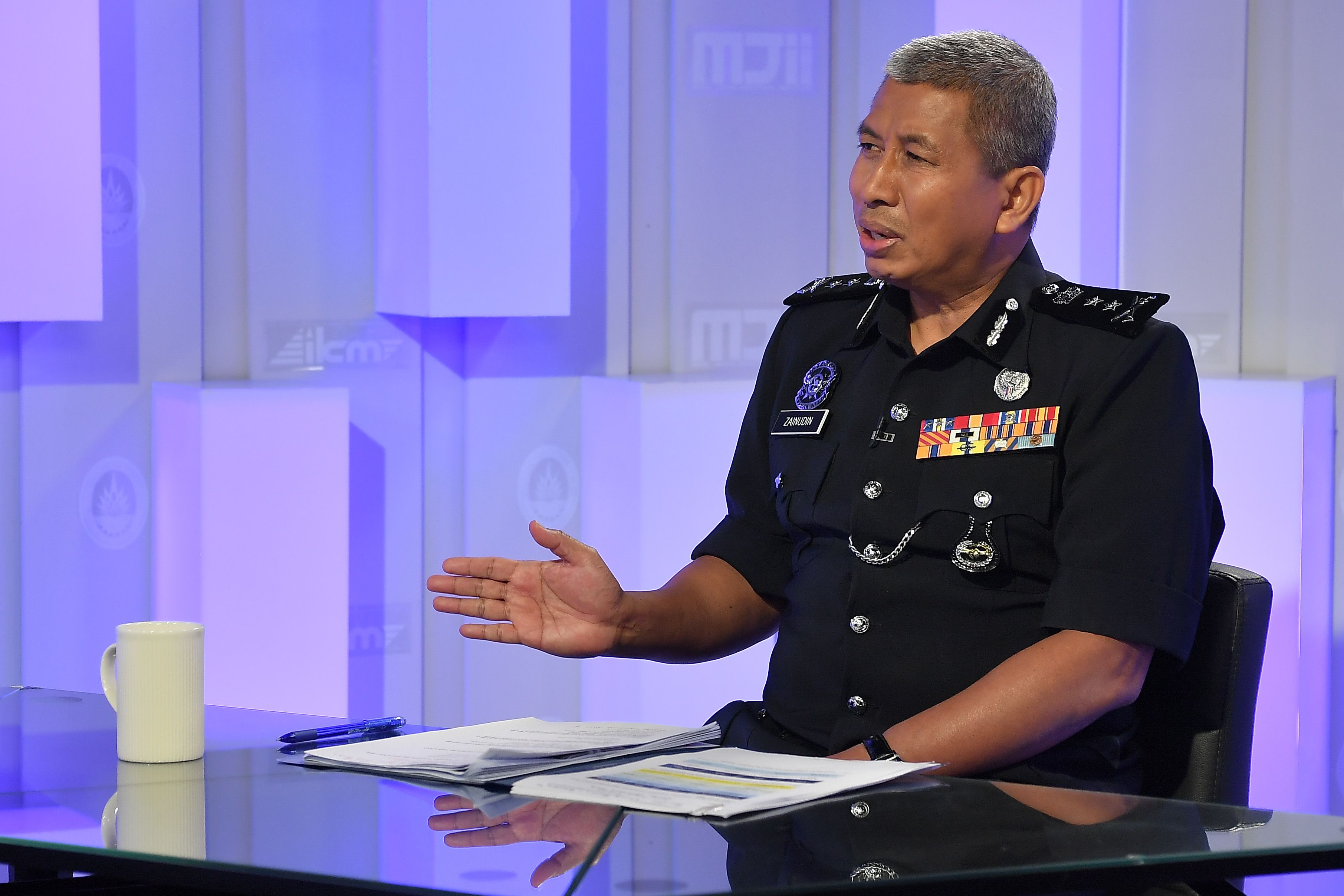 Hasilkan dadah daripada cendawan pada najis lembu