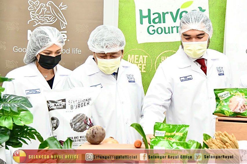 东南亚首间植物肉产房设莎阿南雪苏丹主持开幕