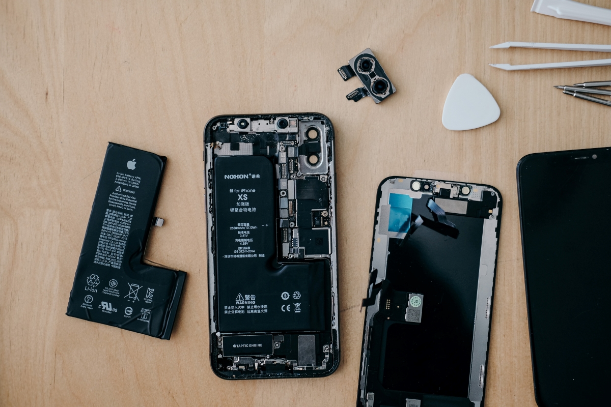 Recycle e-waste, save the planet