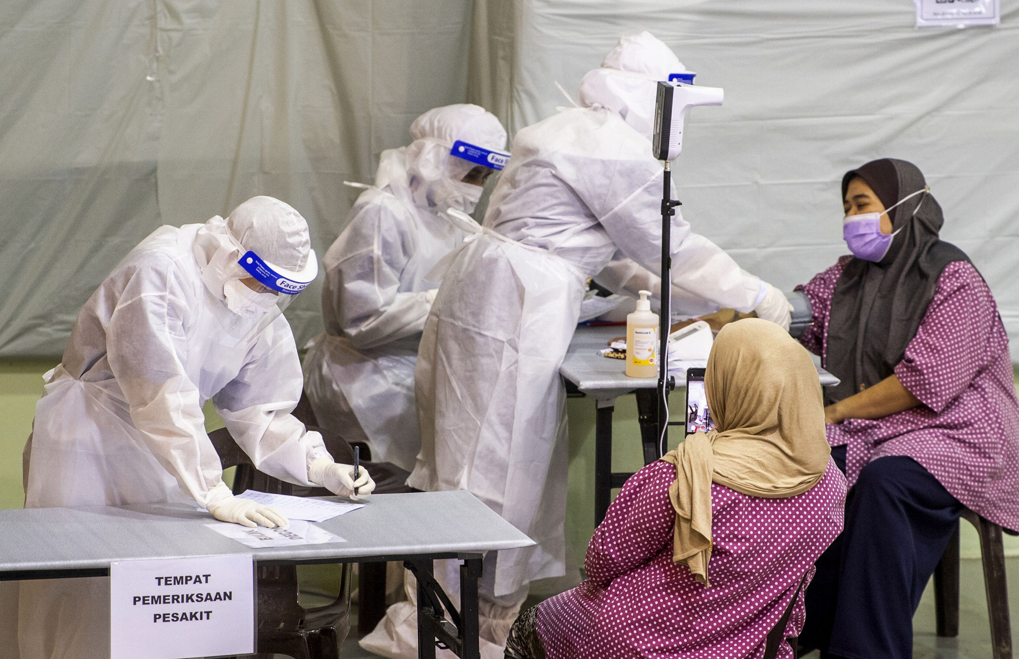 冠病昨报5624确诊 99.57%属无症状.轻症病例