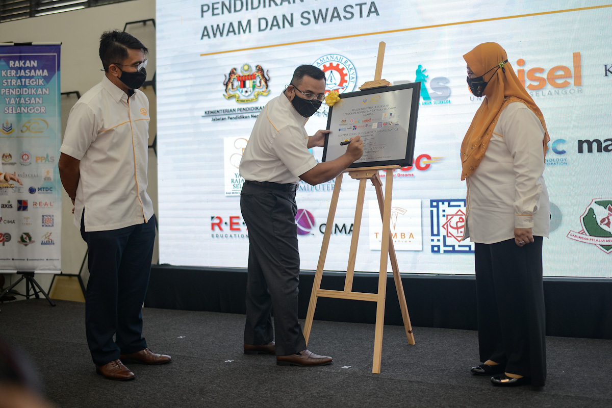 Yayasan Selangor jalin kerjasama dengan 18 agensi, laksana program pendidikan