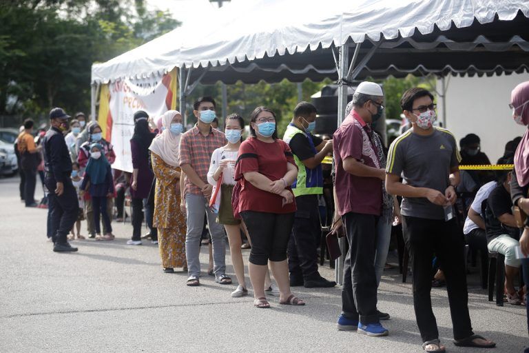 雪地方政府促守SOP免被取缔 加影市会90%商民达标